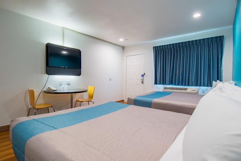 Motel 6-San Bernardino, Ca - Downtown Номер фото
