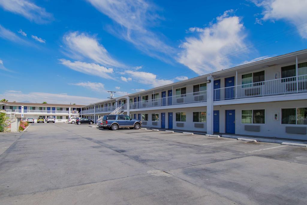 Motel 6-San Bernardino, Ca - Downtown Экстерьер фото